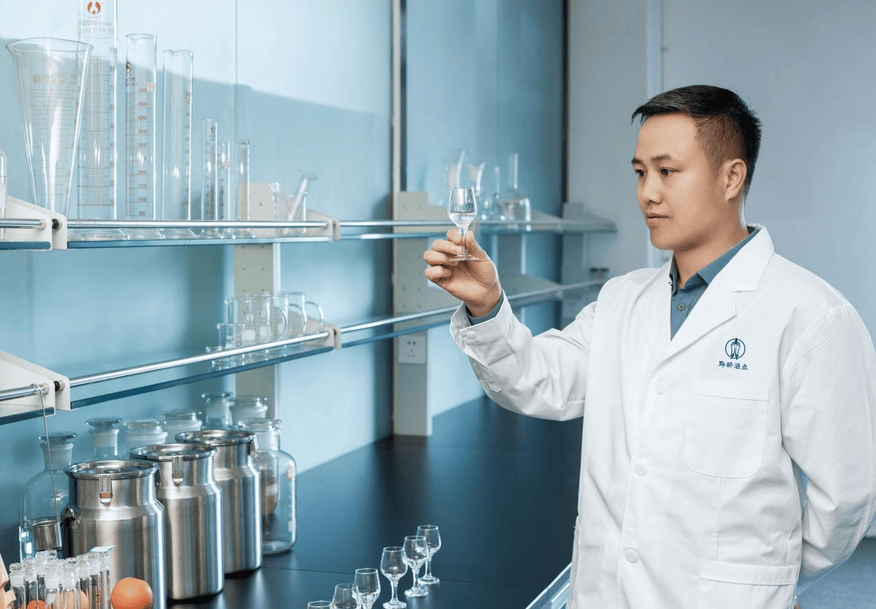 黔醉酒業(yè)總工程師趙仕蛟 | 二十九載奮斗不輟，農(nóng)家少年終成不凡工匠